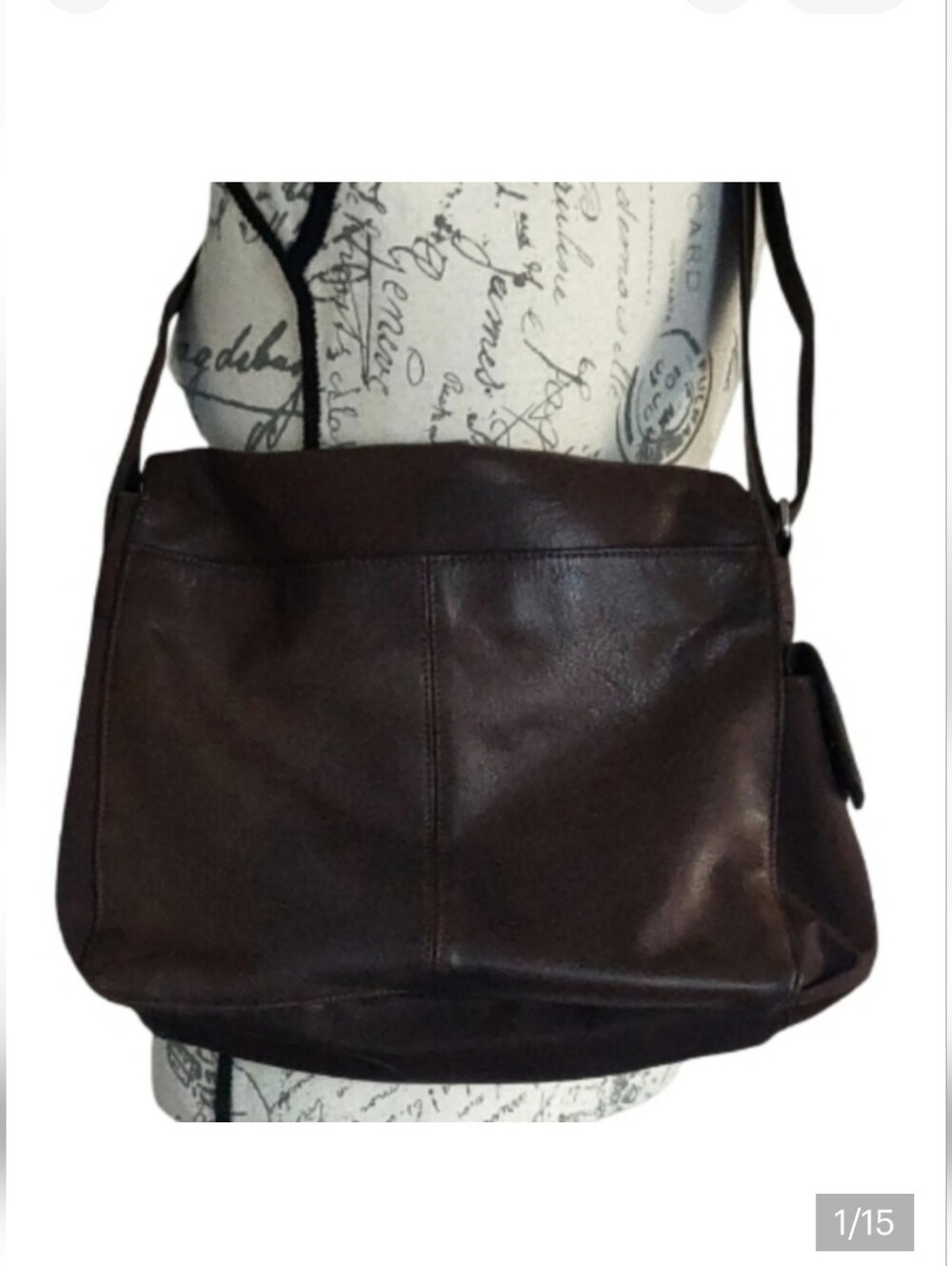 Vintage Fossil Leather Messenger Bag.